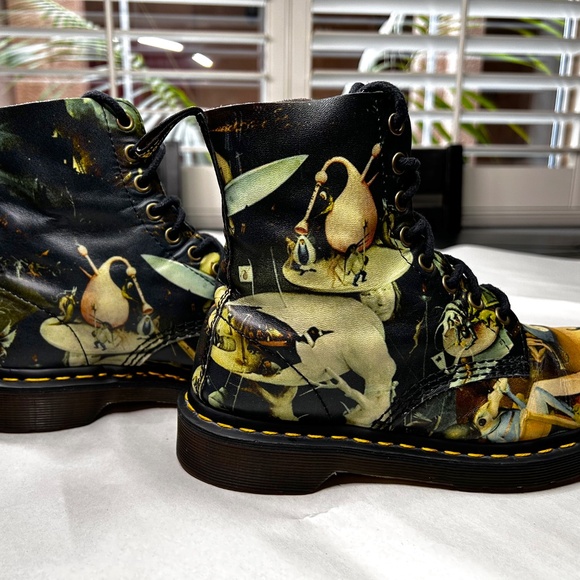 Dr. Martens Hieronymus Bosch' "Garden of Earthly Delights" Hell Boots, Size US 7 - Picture 5 of 10